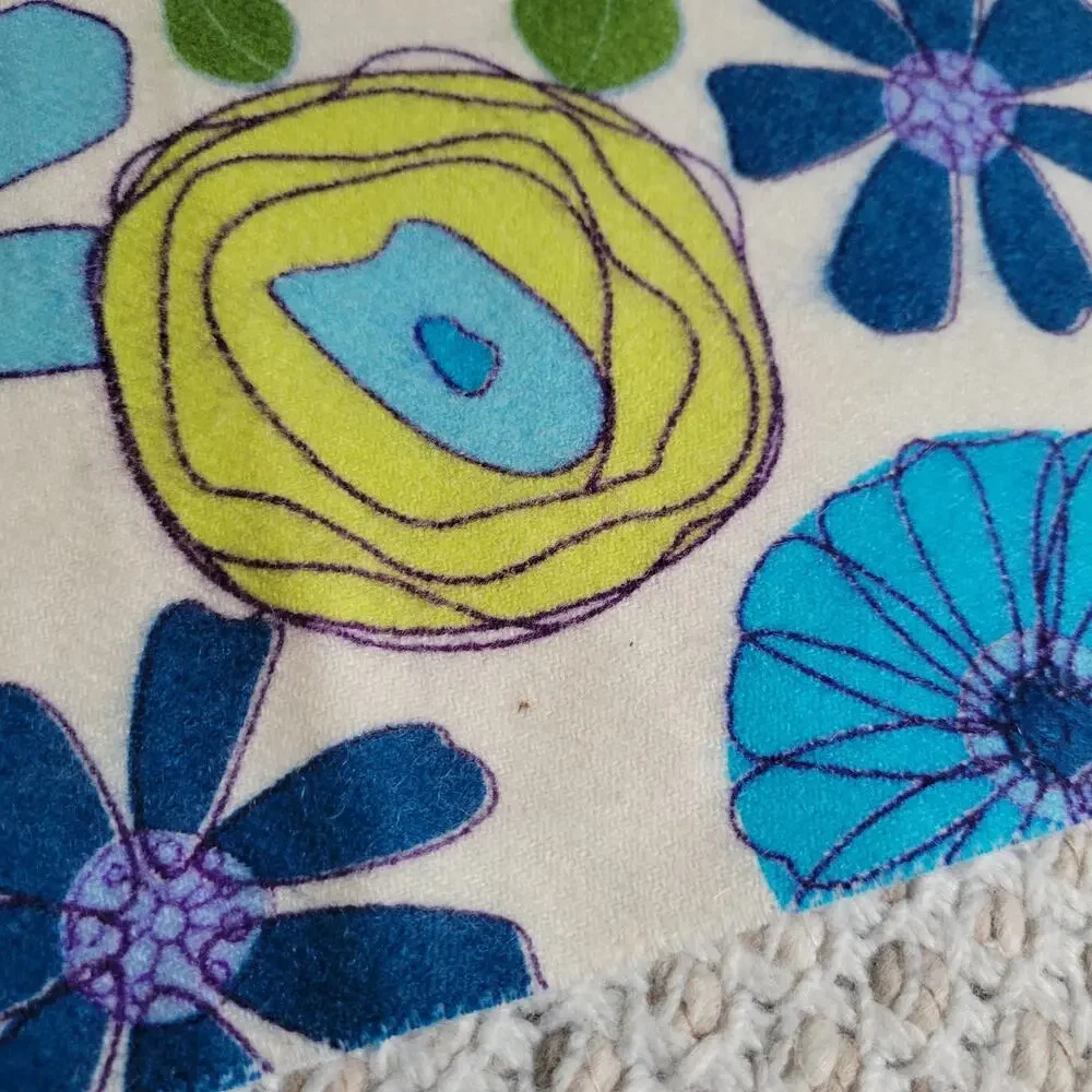 Nordstrom 100% Cashmere Wool Scarf Floral White and Blue Fringed Y2K